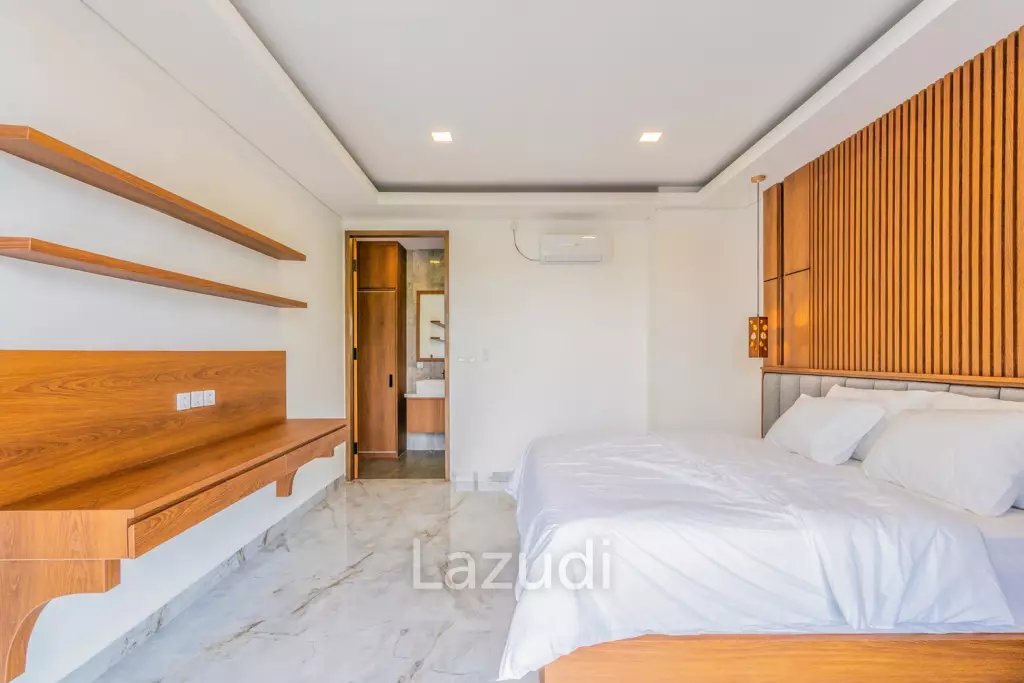 Luxury Living in Nusa Dua 4-Bedroom Completed Villa with Enclosed Living