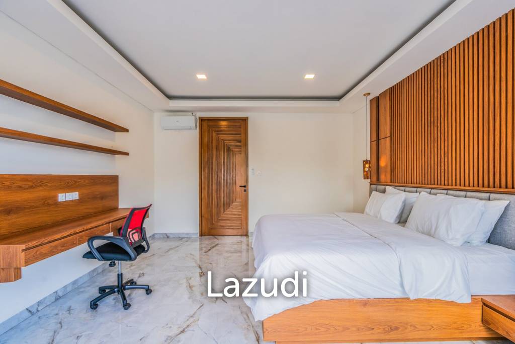 Luxury Living in Nusa Dua 4-Bedroom Completed Villa with Enclosed Living