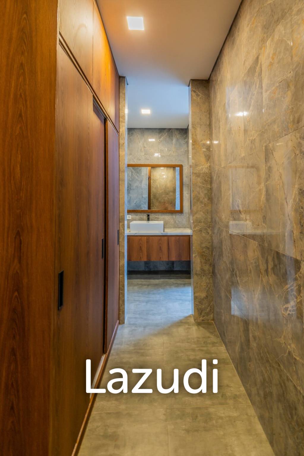 Luxury Living in Nusa Dua 4-Bedroom Completed Villa with Enclosed Living
