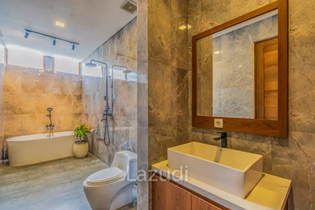 Luxury Living in Nusa Dua 4-Bedroom Completed Villa with Enclosed Living