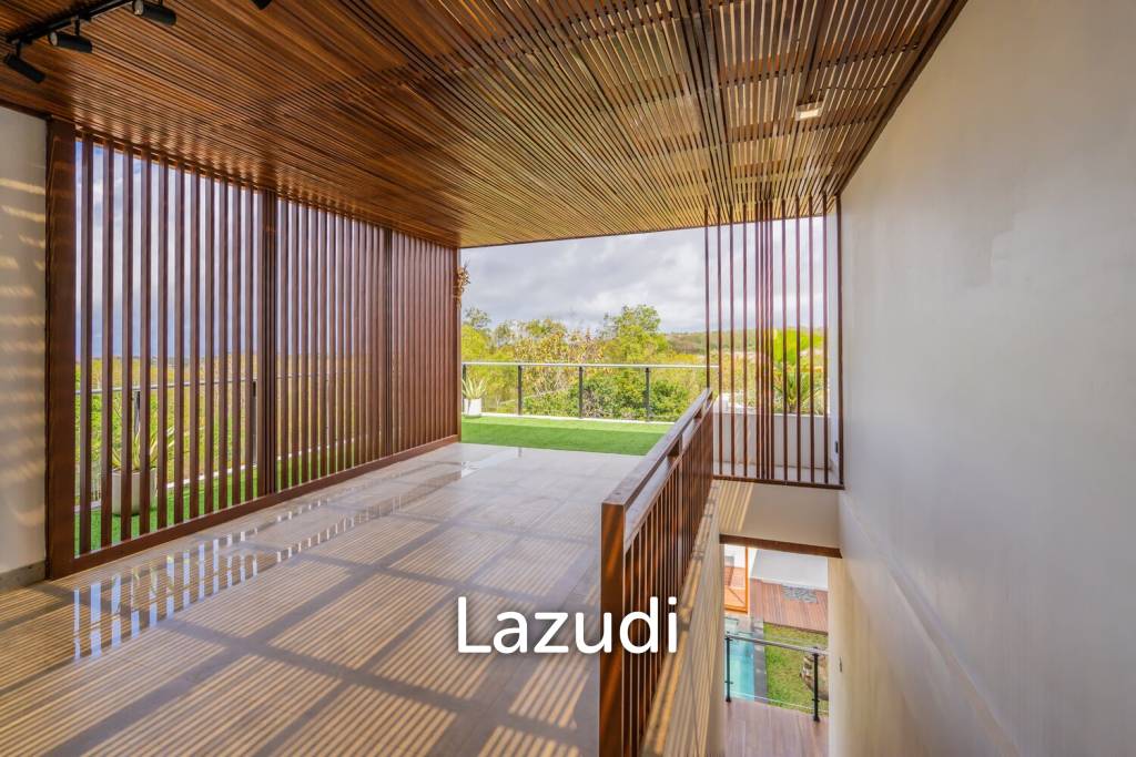 Luxury Living in Nusa Dua 4-Bedroom Completed Villa with Enclosed Living