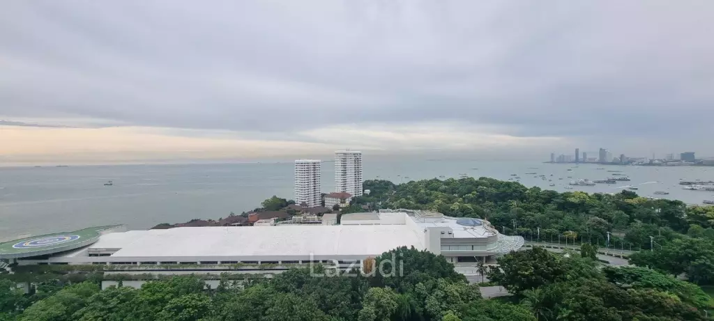 1 Bed 1 Bath 36 SQ.M. The Legend Residence Pattaya