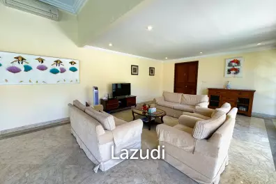 EXPANSIVE VILLA WITH BEACHSIDE CONVENIENCE IN SANUR