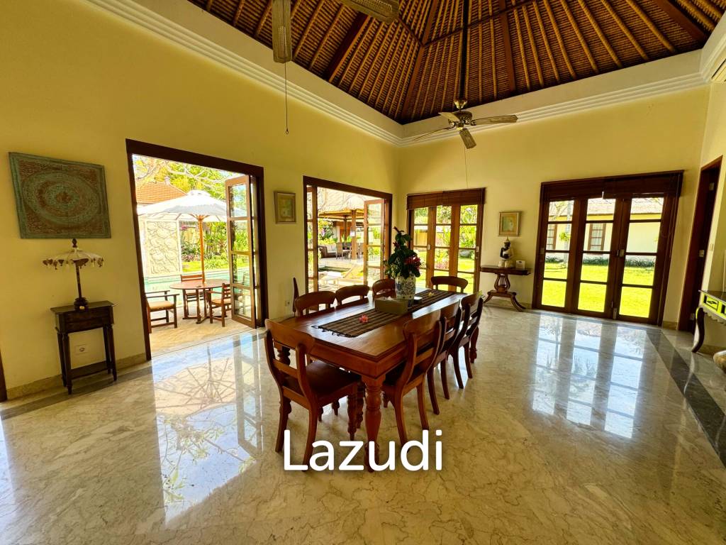EXPANSIVE VILLA WITH BEACHSIDE CONVENIENCE IN SANUR