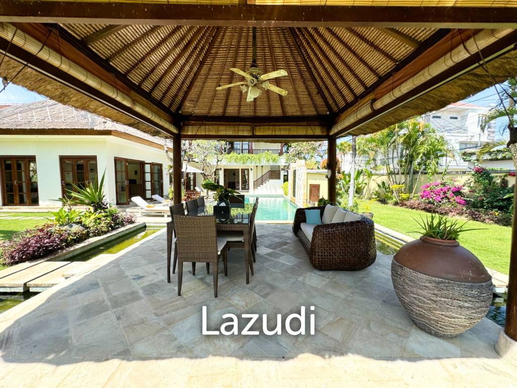 EXPANSIVE VILLA WITH BEACHSIDE CONVENIENCE IN SANUR