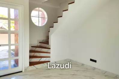 COZY TWO-STORY TOWNHOUSE NEAR SEMINYAK AND CANGGU