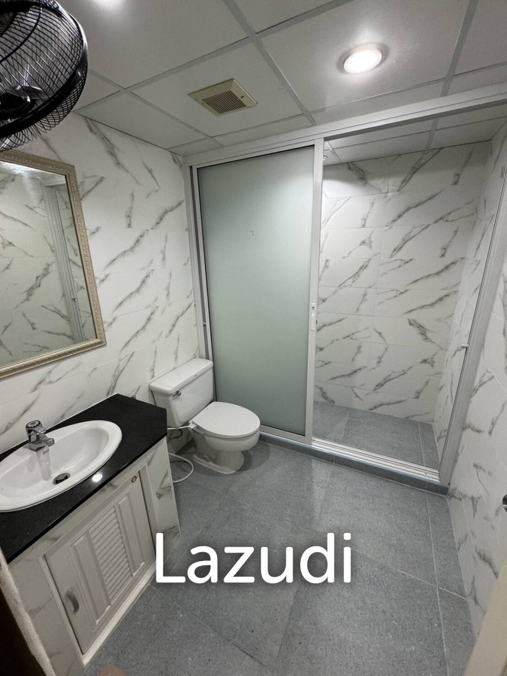 Condotel Cliff and Beach Krissadanakorn :  Renovated  3 Bed Seaview condo at Cha am