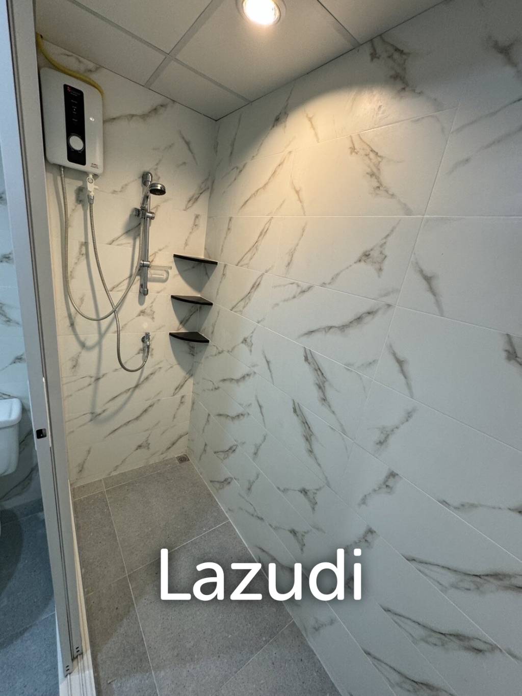 Condotel Cliff and Beach Krissadanakorn :  Renovated  3 Bed Seaview condo at Cha am