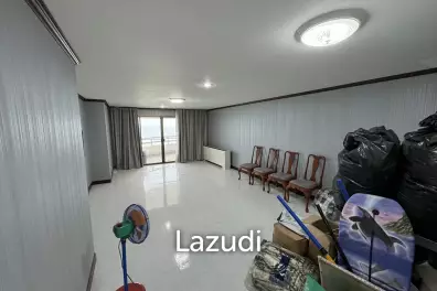 Condotel Cliff and Beach Krissadanakorn :  Renovated  3 Bed Seaview condo at Cha am