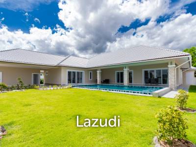SIAM VILLA 2 : 3 bed luxury pool villa