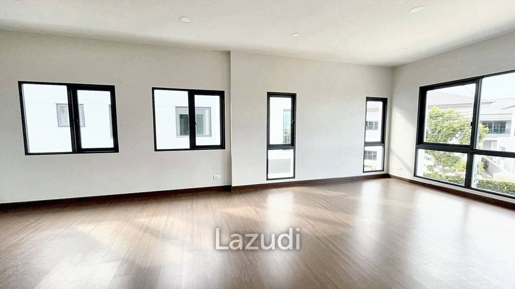 5 Bedrooms 6 Bathrooms 416 SQ.M The City Bangna