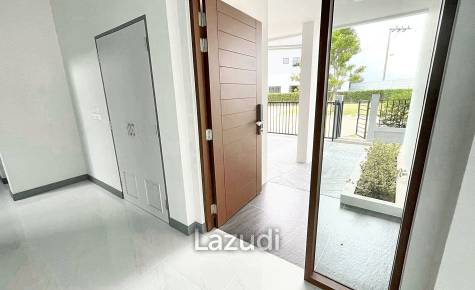 5 Bedrooms 6 Bathrooms 416 SQ.M The City Bangna