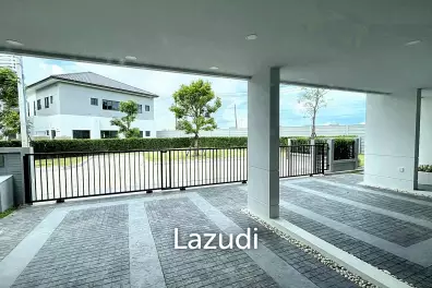 5 Bedrooms 6 Bathrooms 416 SQ.M The City Bangna