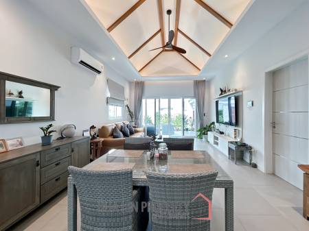 Smart Hamlet : High-quality 2 Bed Pool Villa