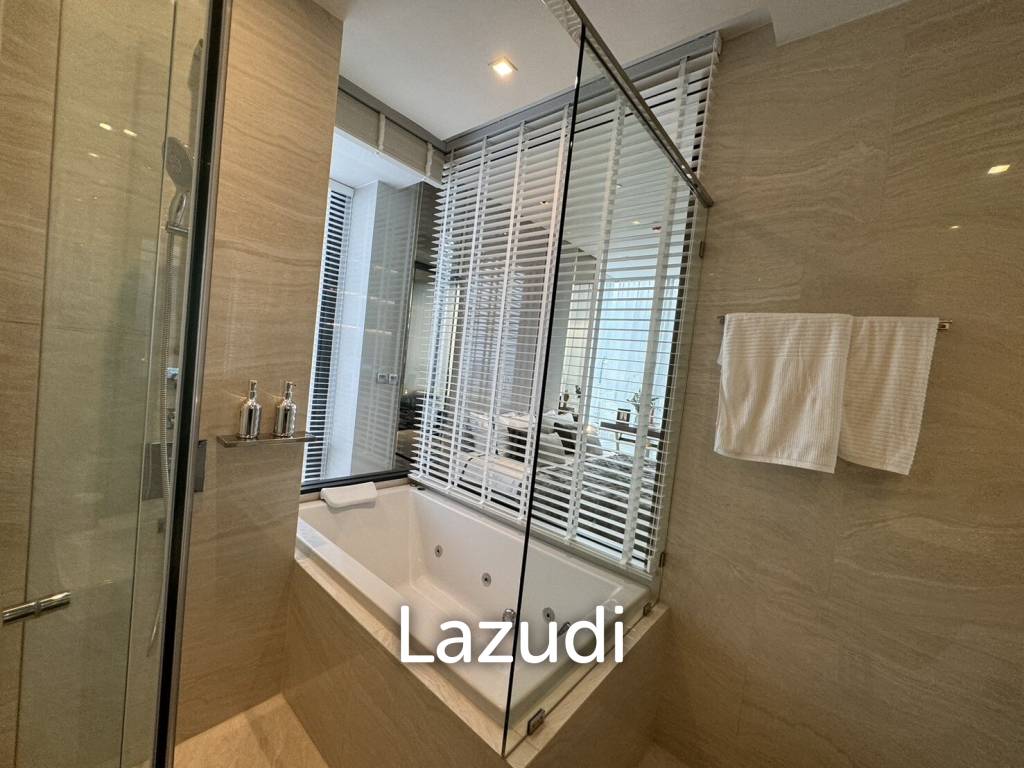 1 Bed 1 Bath 49.3 SQ.M Ashton Silom