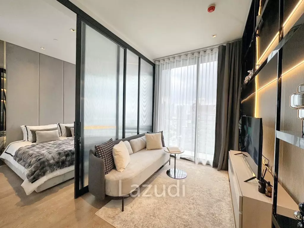 1 Bed 1 Bath 49.3 SQ.M Ashton Silom