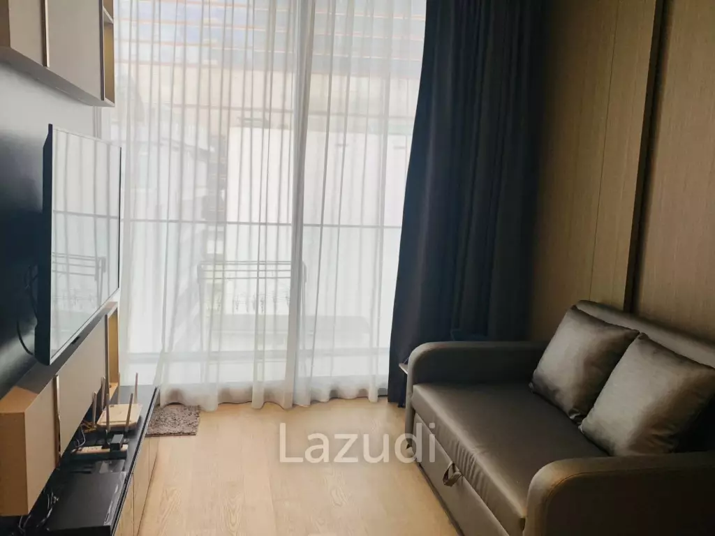1 Bedroom 1 Bathroom 40 SQ.M Ashton Silom