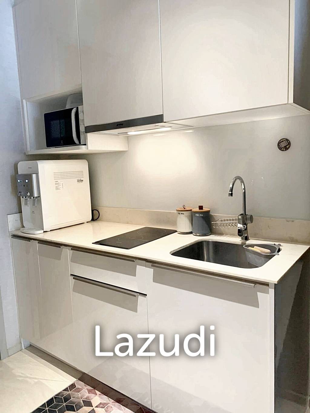 1 Bedroom 1 Bathroom 40 SQ.M Ashton Silom