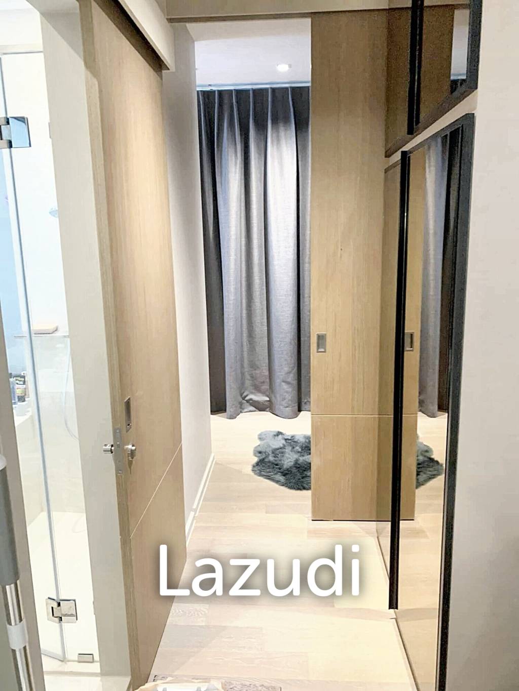 1 Bedroom 1 Bathroom 40 SQ.M Ashton Silom