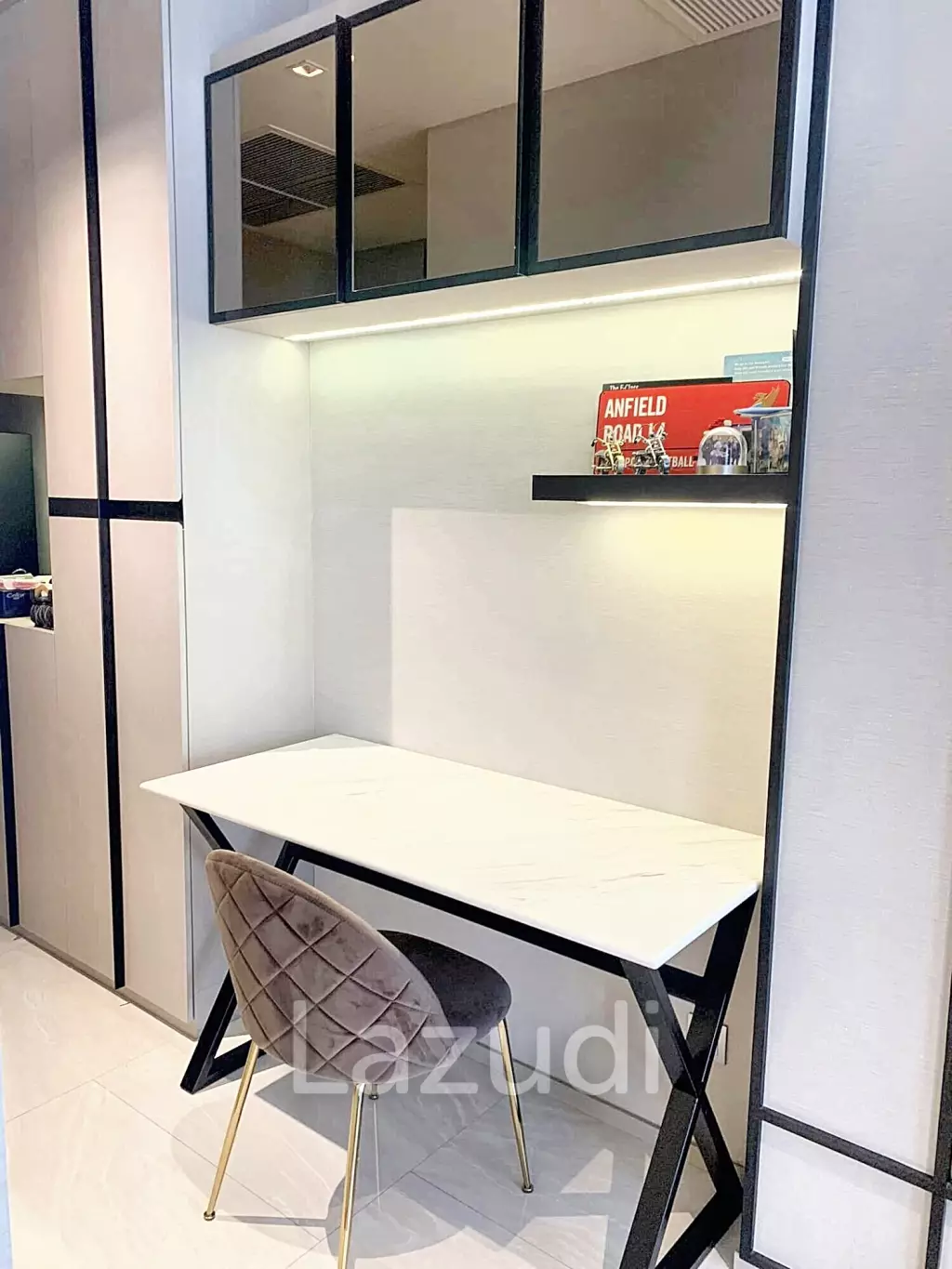 1 Bedroom 1 Bathroom 40 SQ.M Ashton Silom