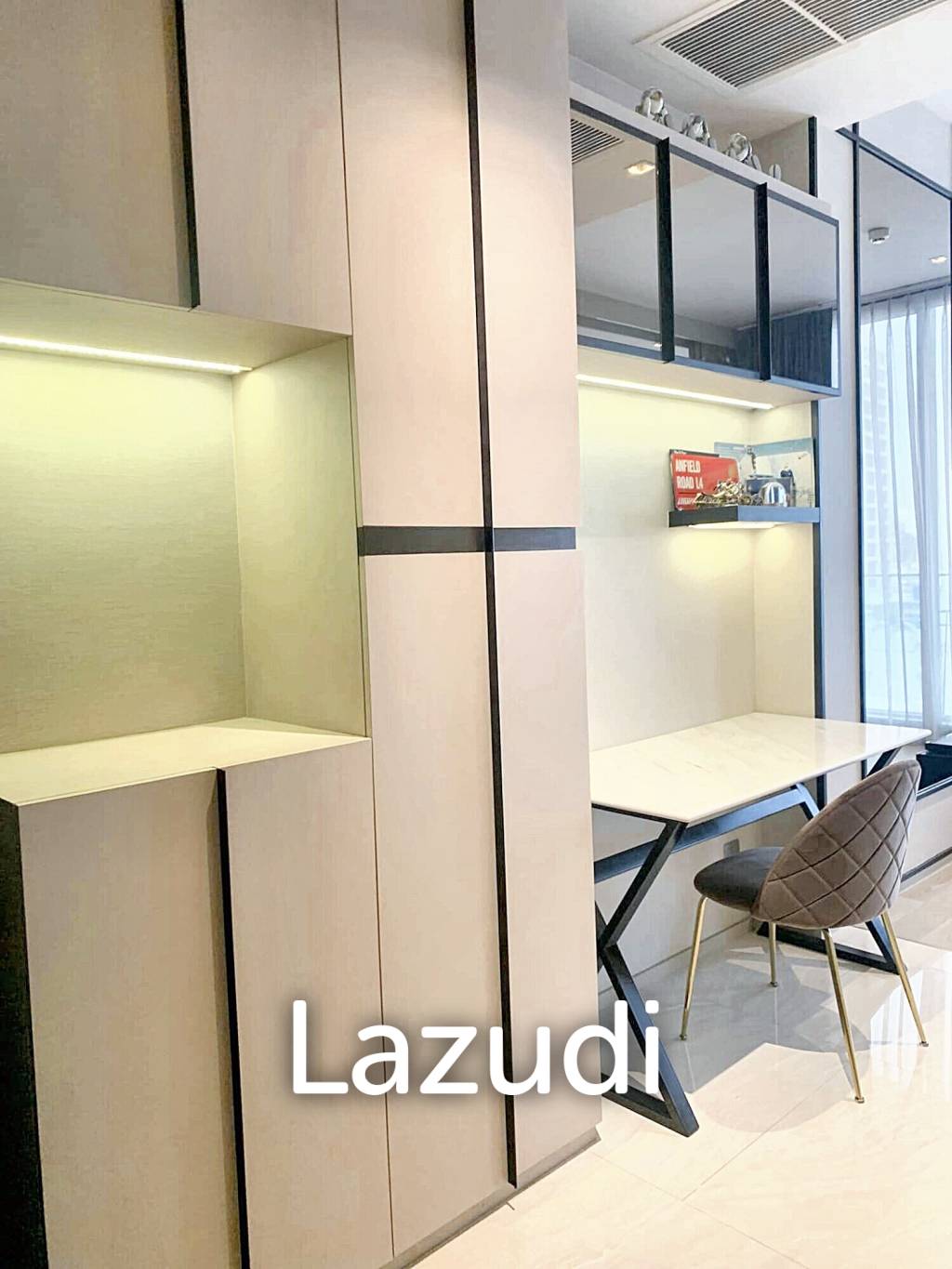 1 Bedroom 1 Bathroom 40 SQ.M Ashton Silom