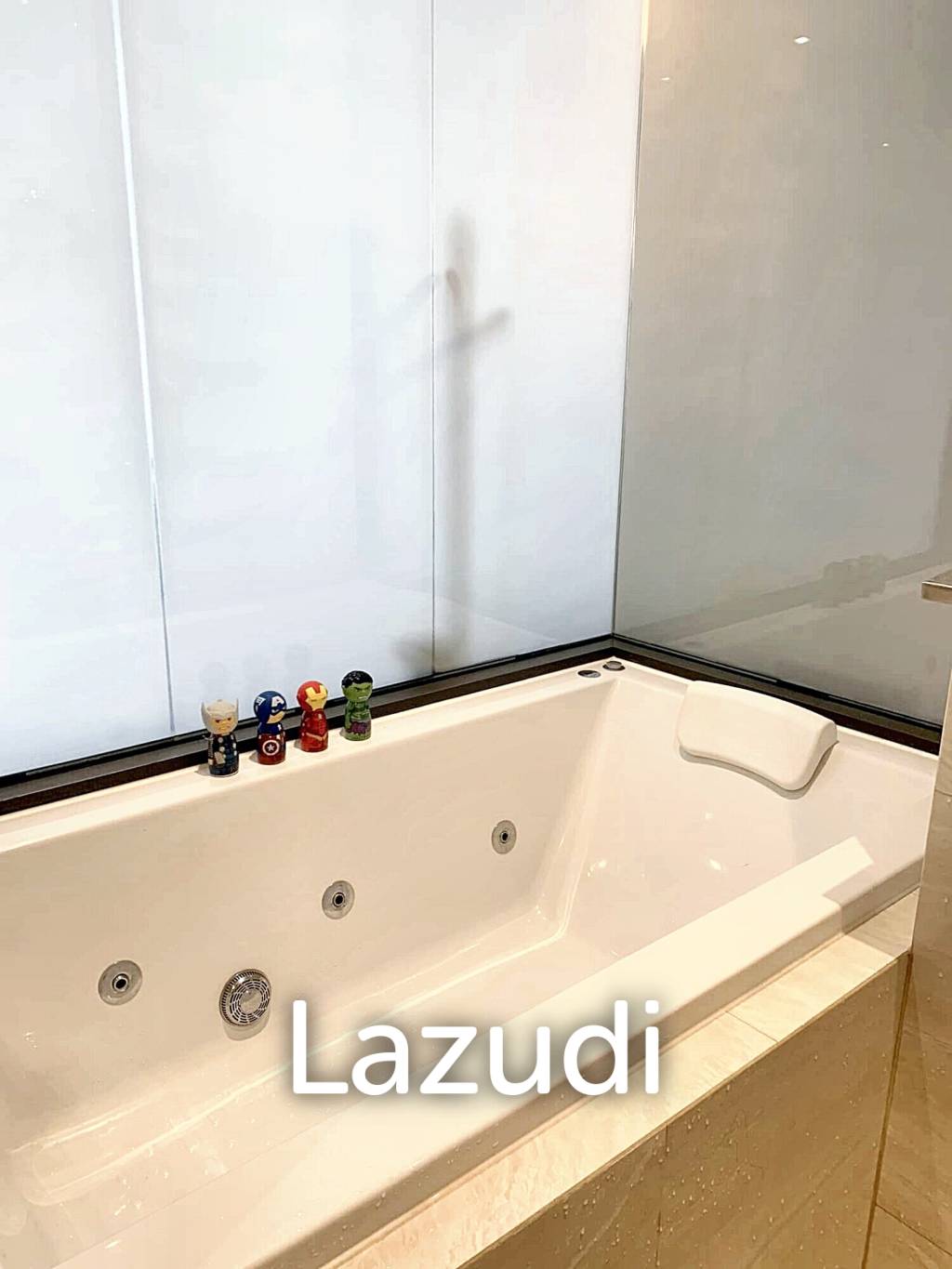 1 Bedroom 1 Bathroom 40 SQ.M Ashton Silom
