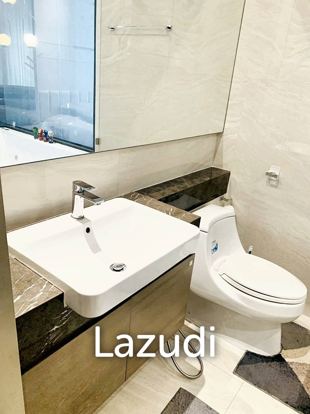 1 Bedroom 1 Bathroom 40 SQ.M Ashton Silom