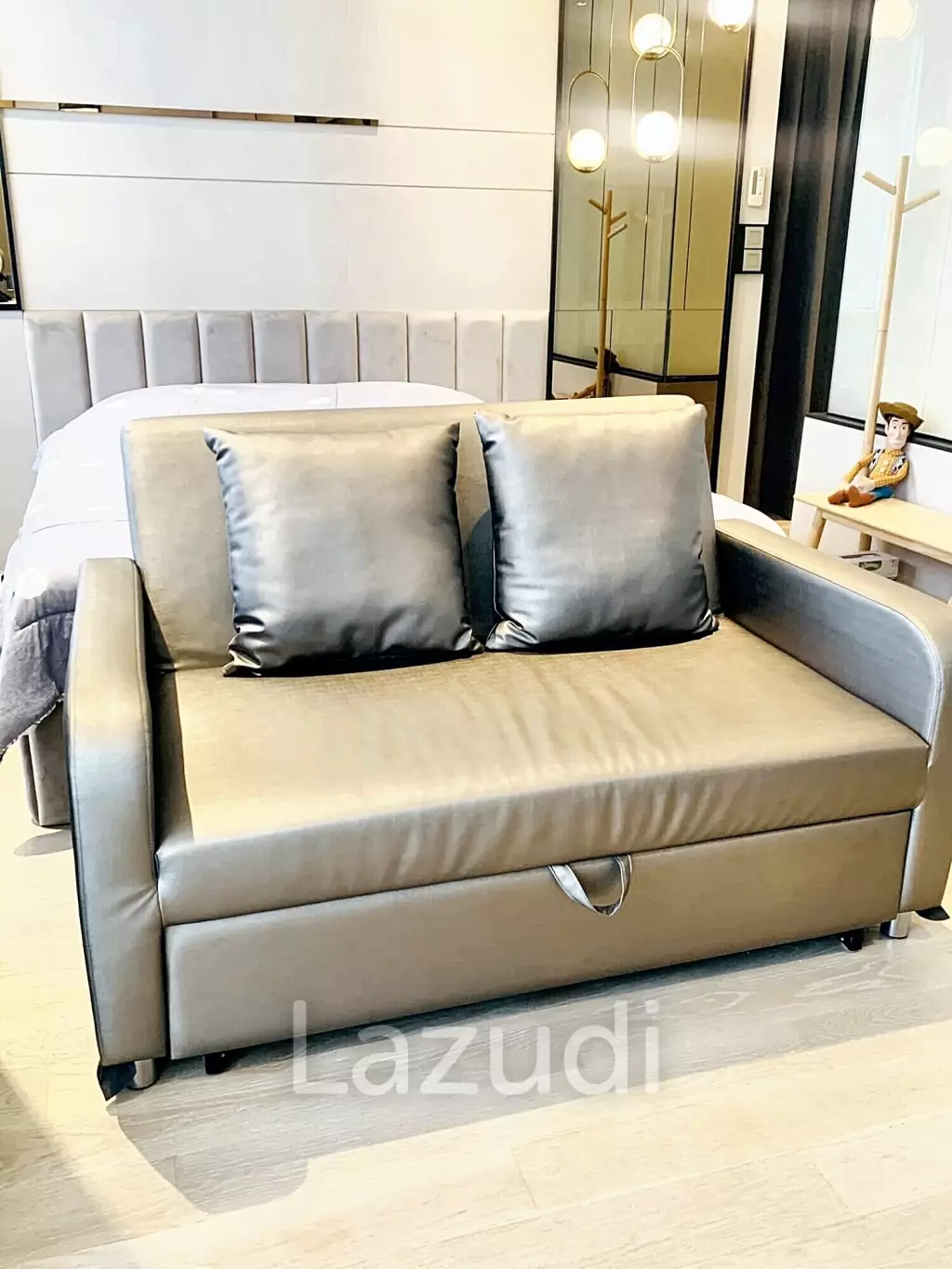 1 Bedroom 1 Bathroom 40 SQ.M Ashton Silom