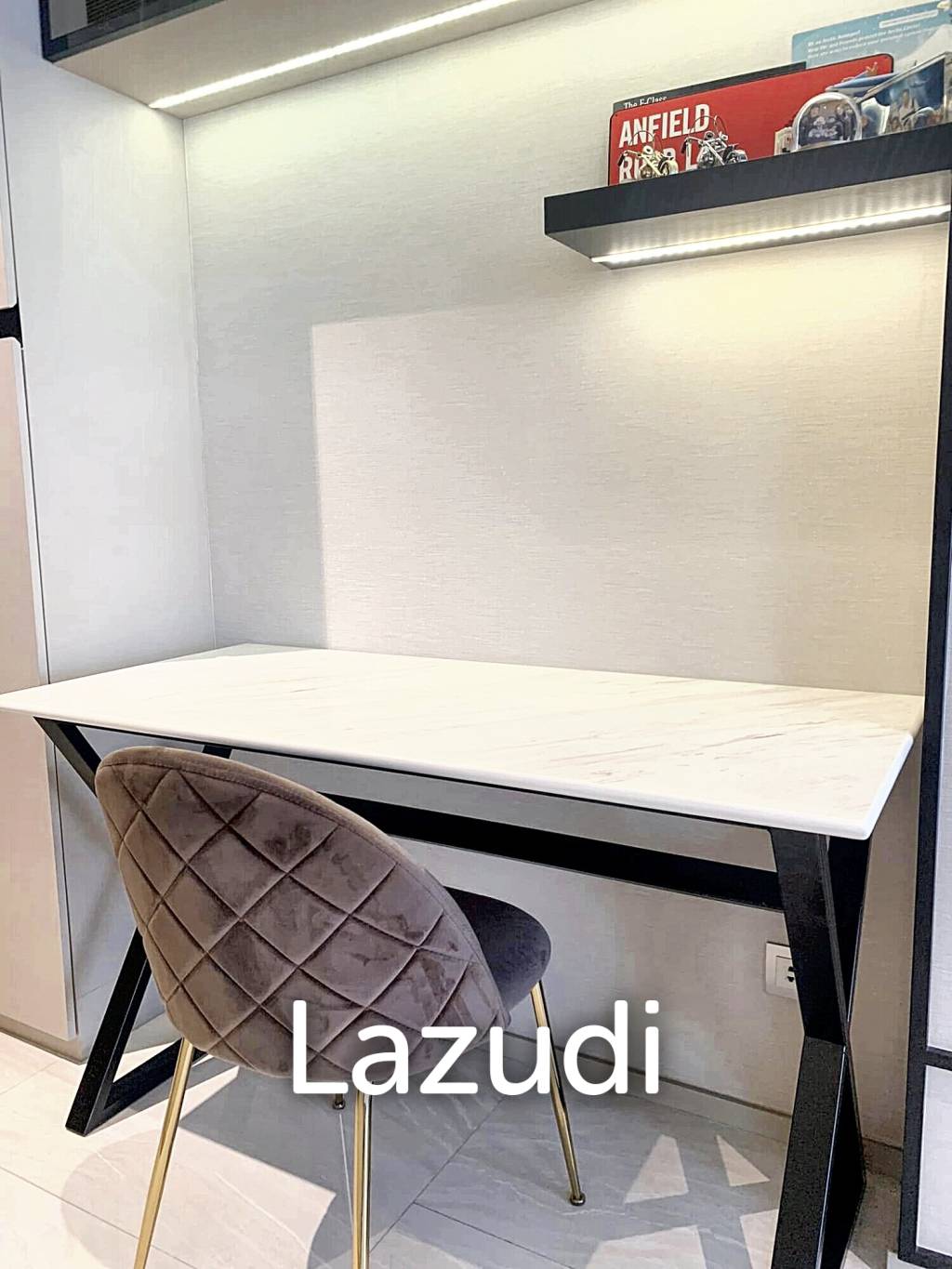 1 Bedroom 1 Bathroom 40 SQ.M Ashton Silom