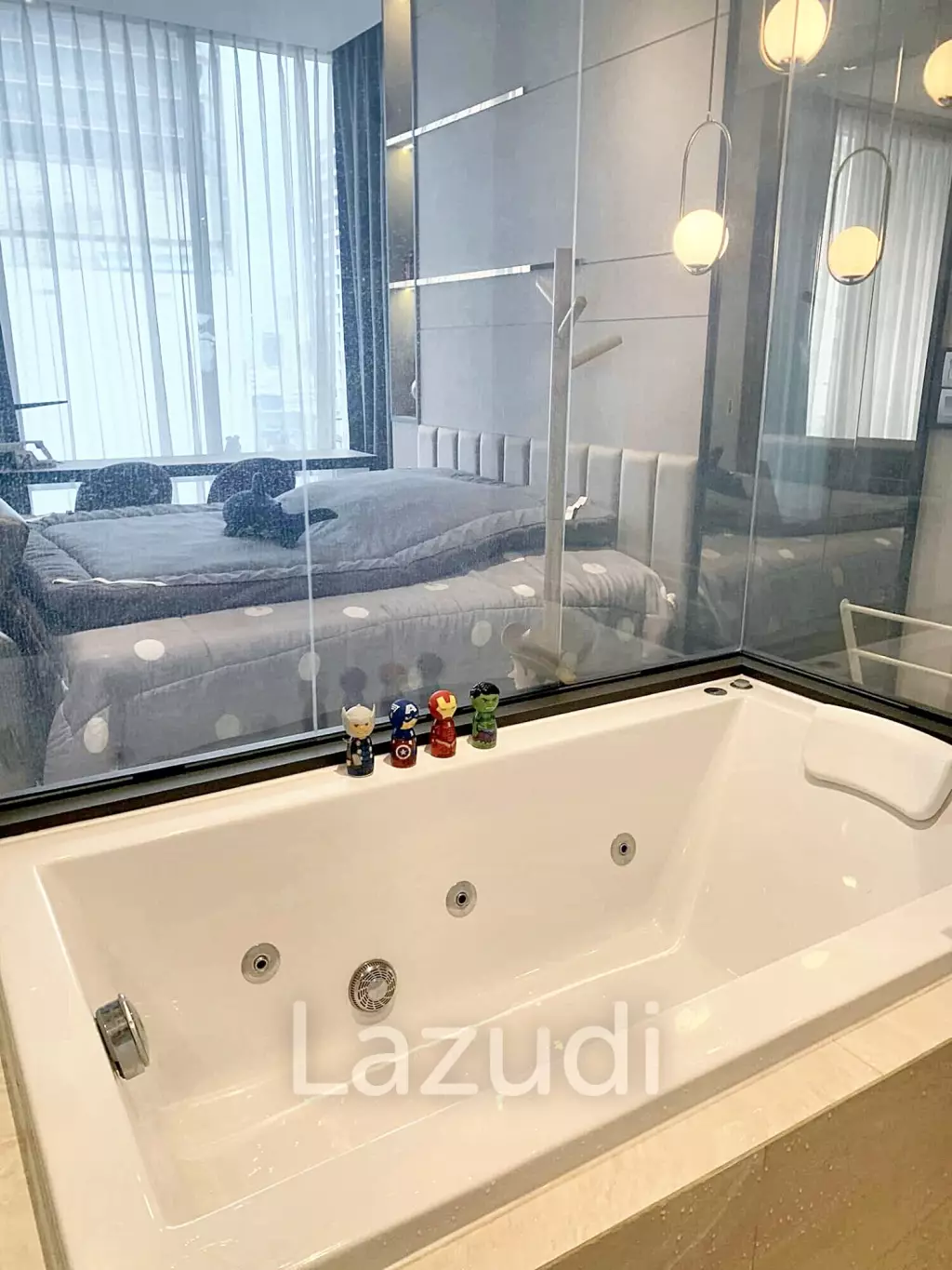 1 Bedroom 1 Bathroom 40 SQ.M Ashton Silom