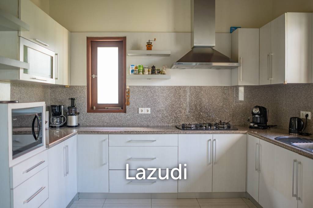Charming 2 Bedroom Villa in Prime Berawa Location, 5 Minutes Away To The beach – Exceptional Investment Opportunity