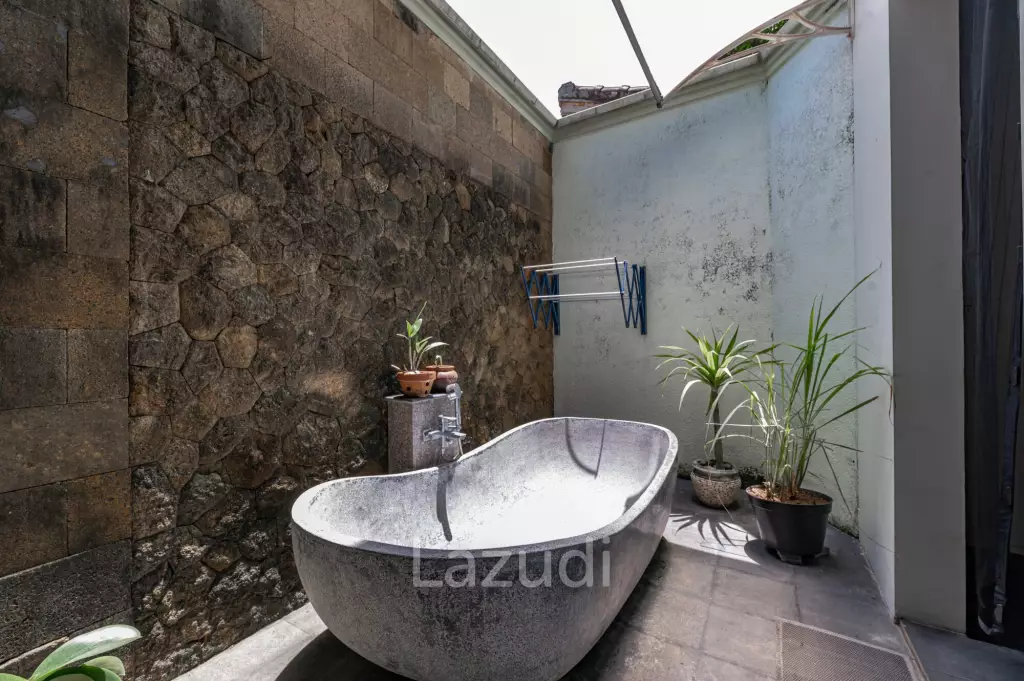 Charming 2 Bedroom Villa in Prime Berawa Location, 5 Minutes Away To The beach – Exceptional Investment Opportunity