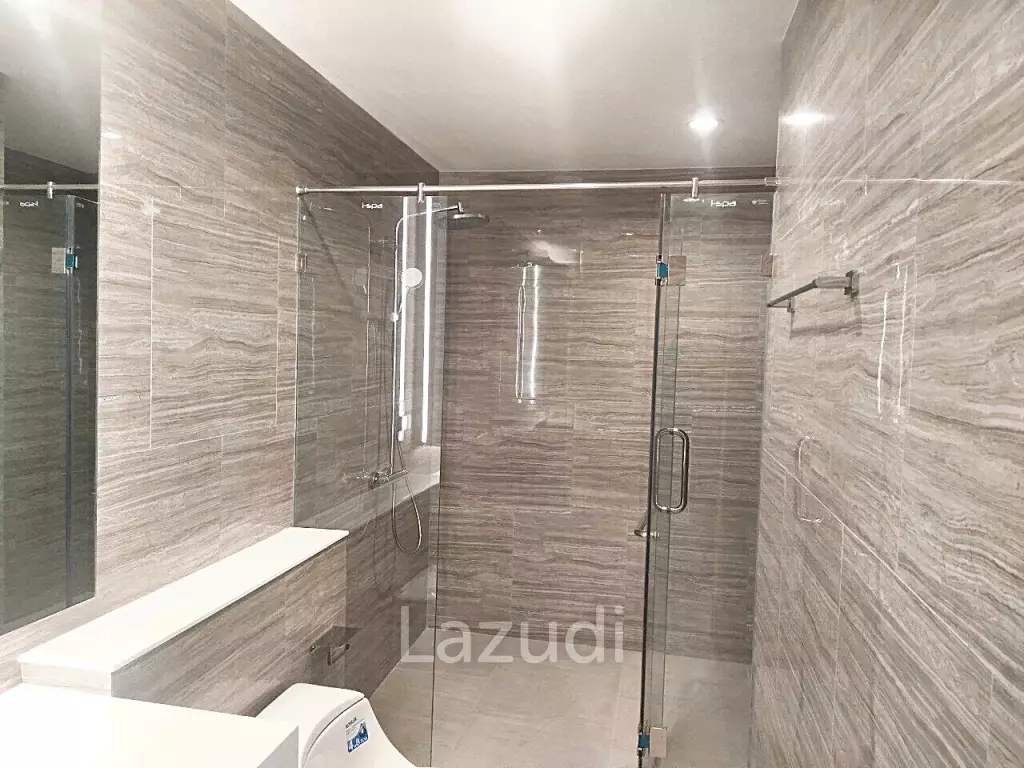 2 Bedrooms 2 Bathrooms 113 SQ.M Sathorn 111