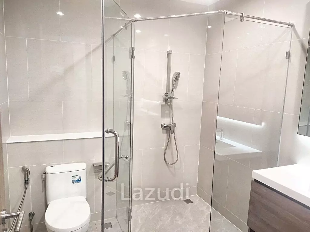 2 Bedrooms 2 Bathrooms 113 SQ.M Sathorn 111