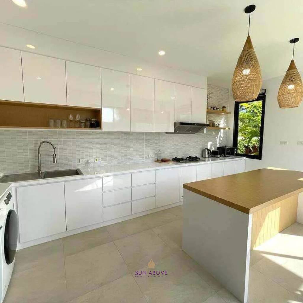 Modern Standalone Villa in Cherng Talay