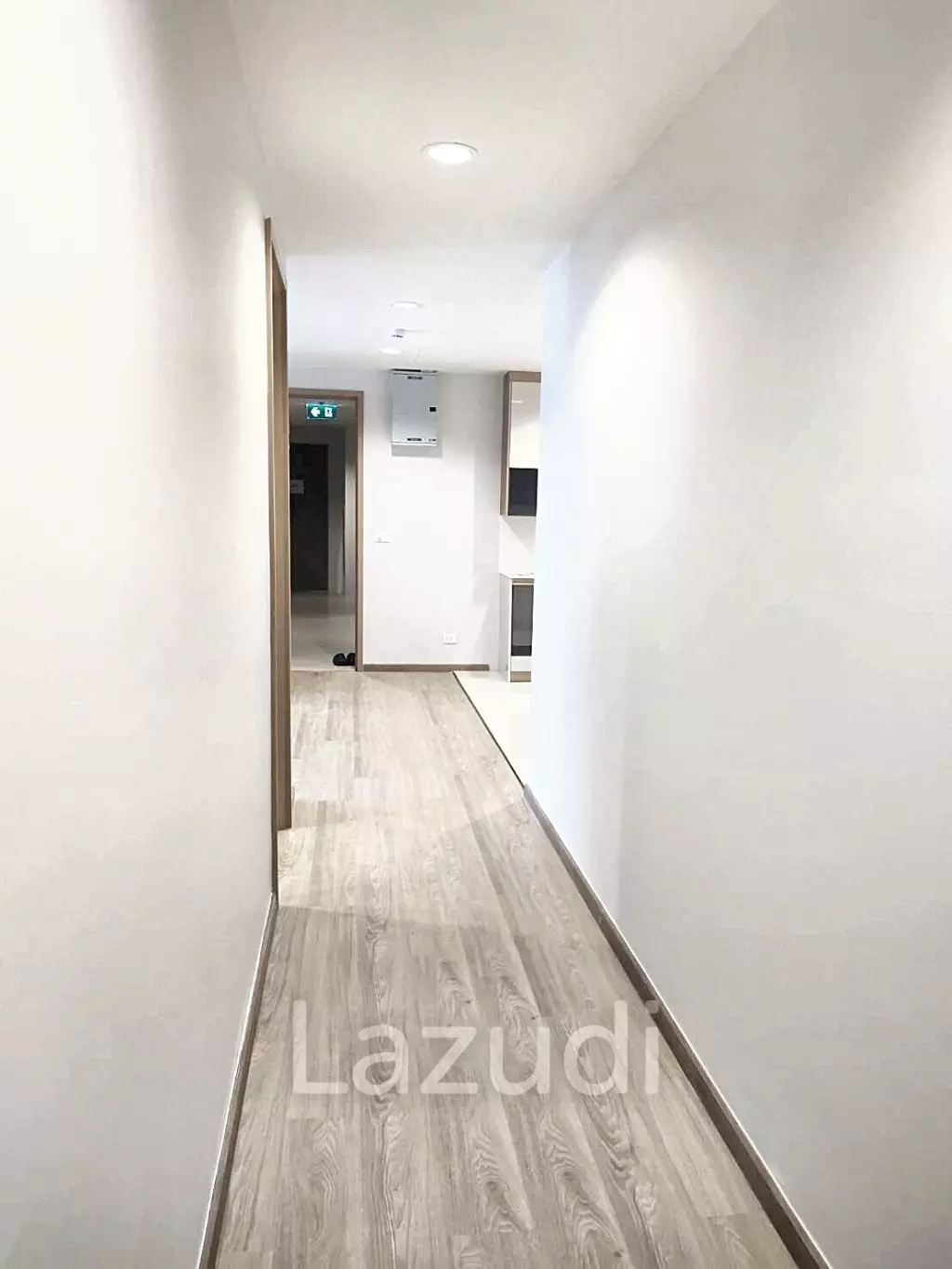 2 Bedrooms 2 Bathrooms 113 SQ.M Sathorn 111