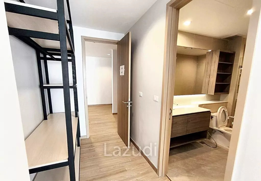 2 Bedrooms 2 Bathrooms 113 SQ.M Sathorn 111