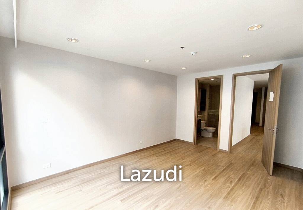 2 Bedrooms 2 Bathrooms 113 SQ.M Sathorn 111