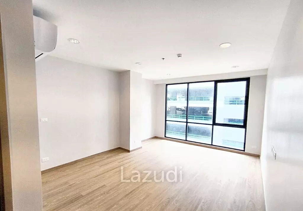 2 Bedrooms 2 Bathrooms 113 SQ.M Sathorn 111