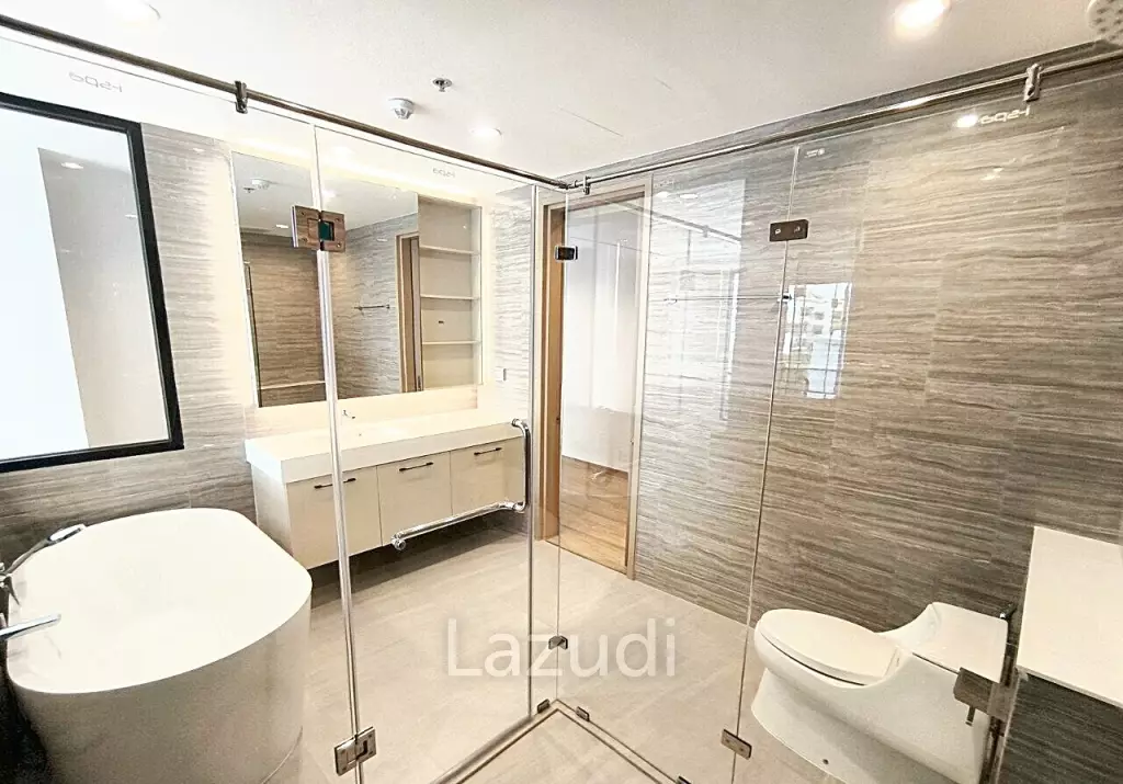 2 Bedrooms 2 Bathrooms 113 SQ.M Sathorn 111