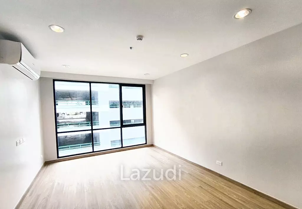 2 Bedrooms 2 Bathrooms 113 SQ.M Sathorn 111