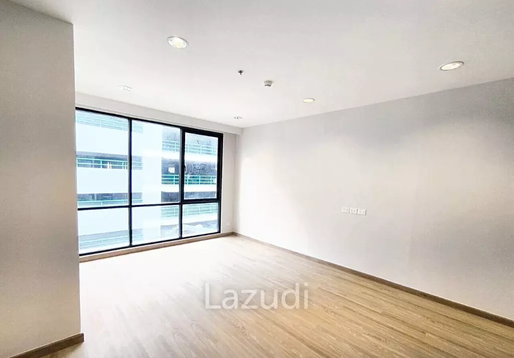 2 Bedrooms 2 Bathrooms 113 SQ.M Sathorn 111