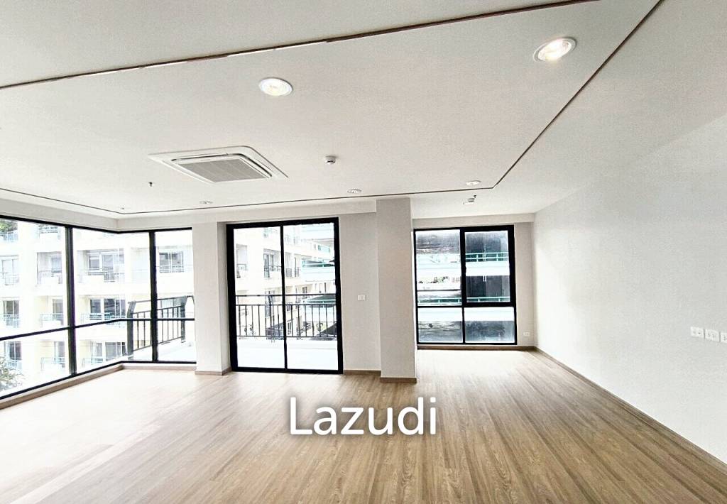 2 Bedrooms 2 Bathrooms 113 SQ.M Sathorn 111