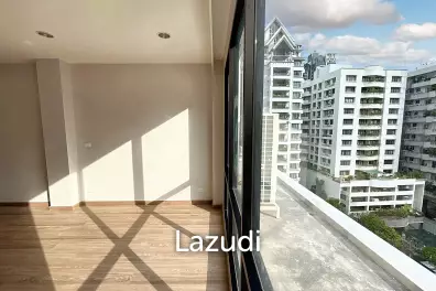 4 Bedrooms 4 Bathrooms 236 SQ.M Sathorn 111