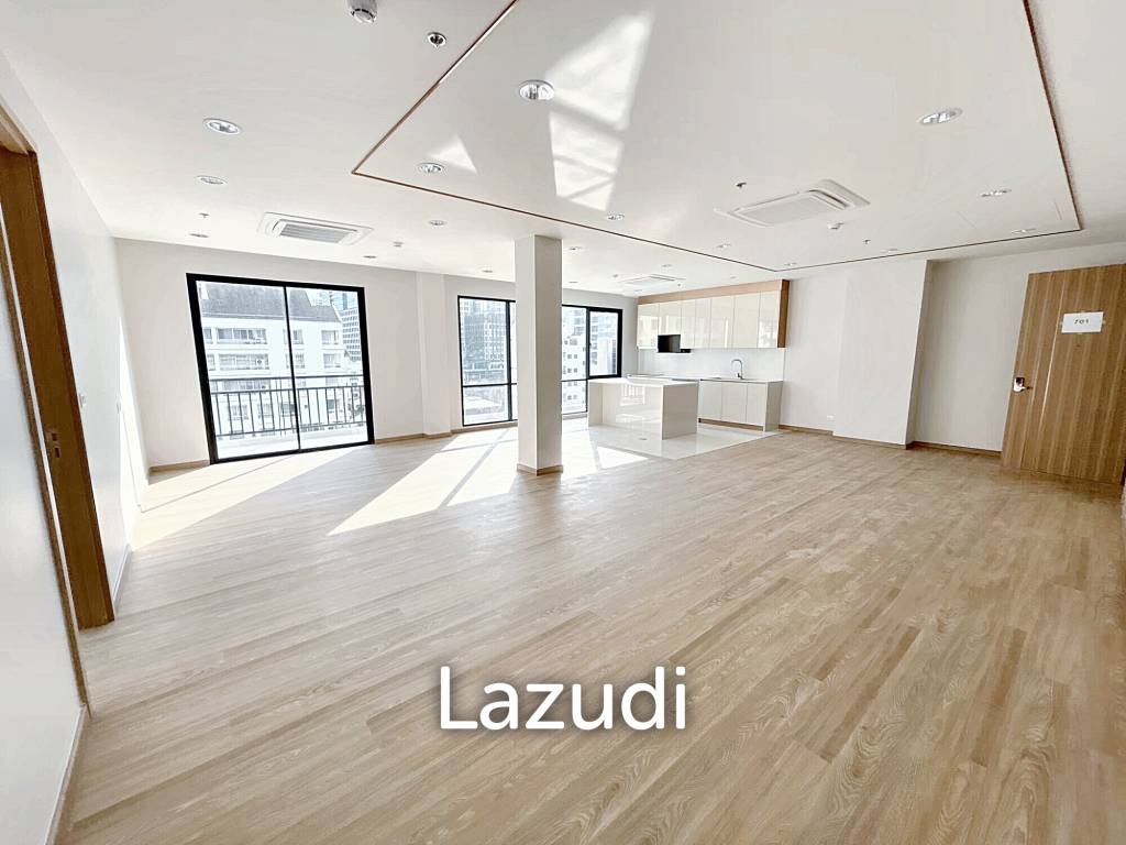 3 Bedrooms 3 Bathrooms 189 SQ.M Sathorn 111