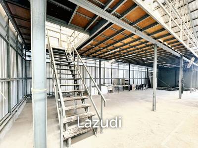 Warehouse with office for rent on Ratchada Road