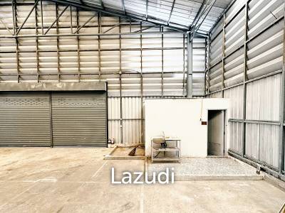 Warehouse with office for rent on Ratchada Road