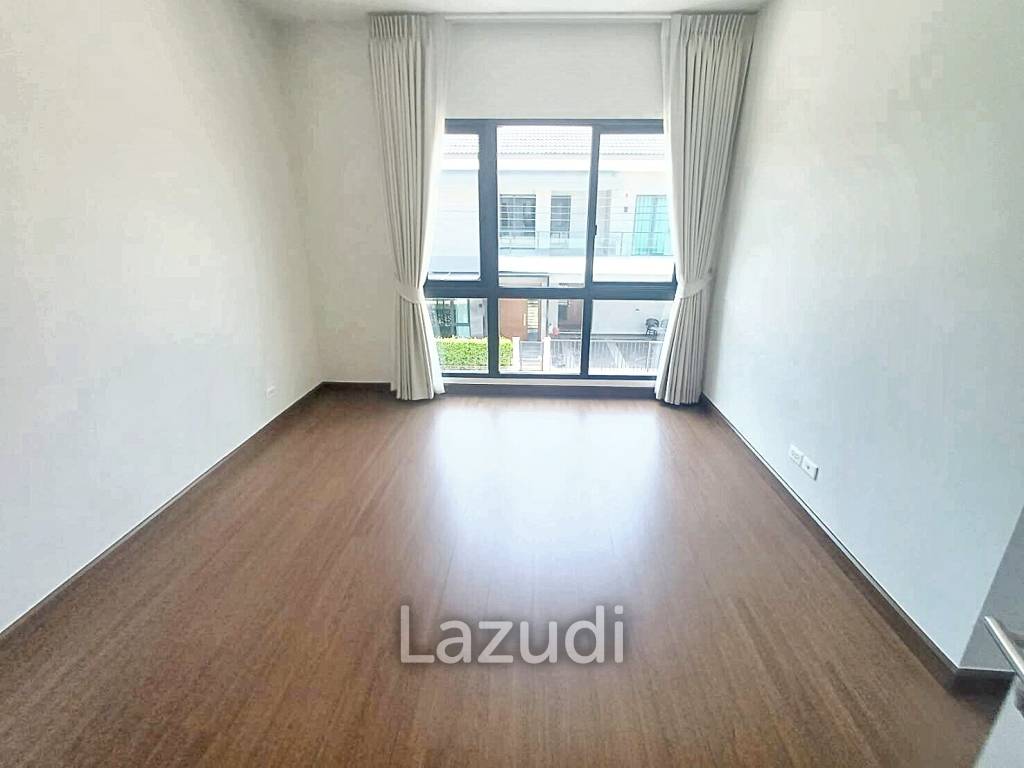 5 Bedrooms 4 Bathrooms 313 SQ.M The City Bangna