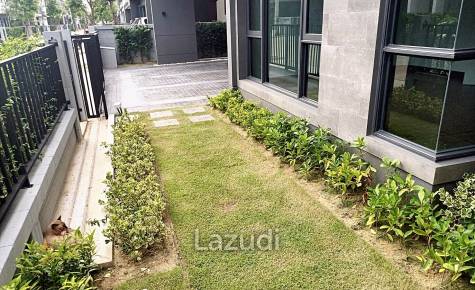 5 Bedrooms 4 Bathrooms 313 SQ.M The City Bangna