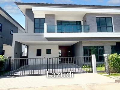 5 Bedrooms 4 Bathrooms 313 SQ.M The City Bangna